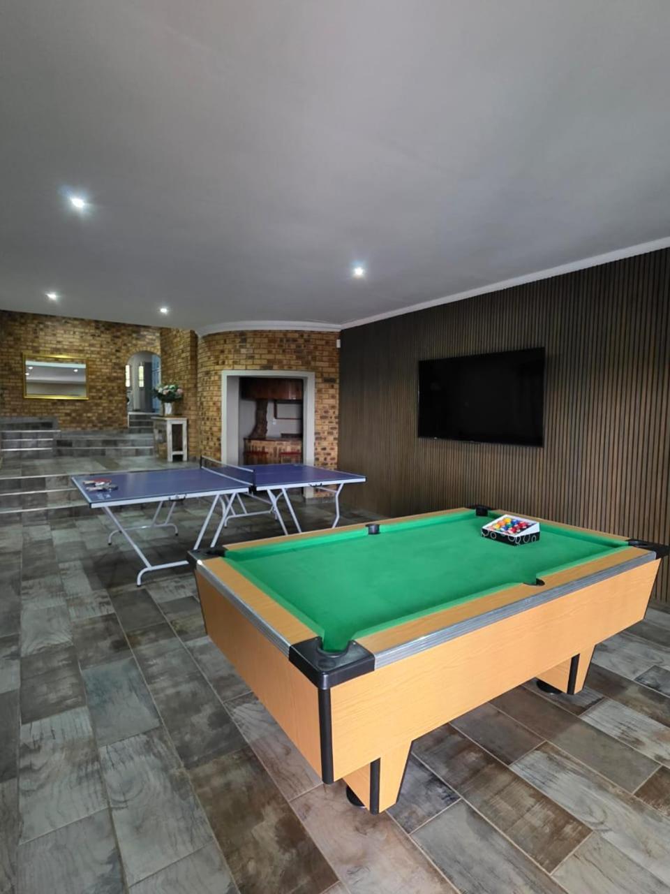 Rocky Mountain Holiday Home Hartbeespoort Exterior foto