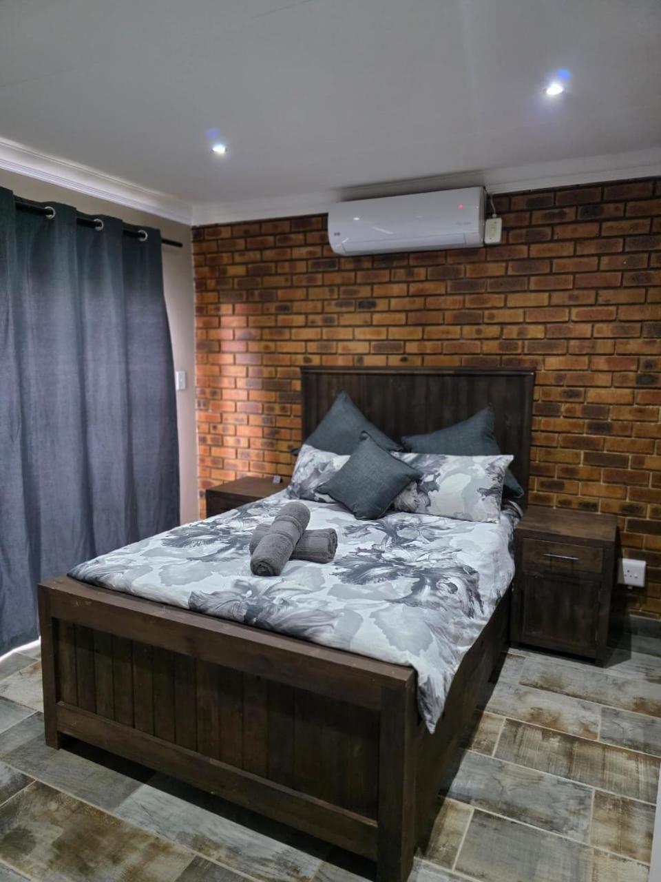 Rocky Mountain Holiday Home Hartbeespoort Exterior foto